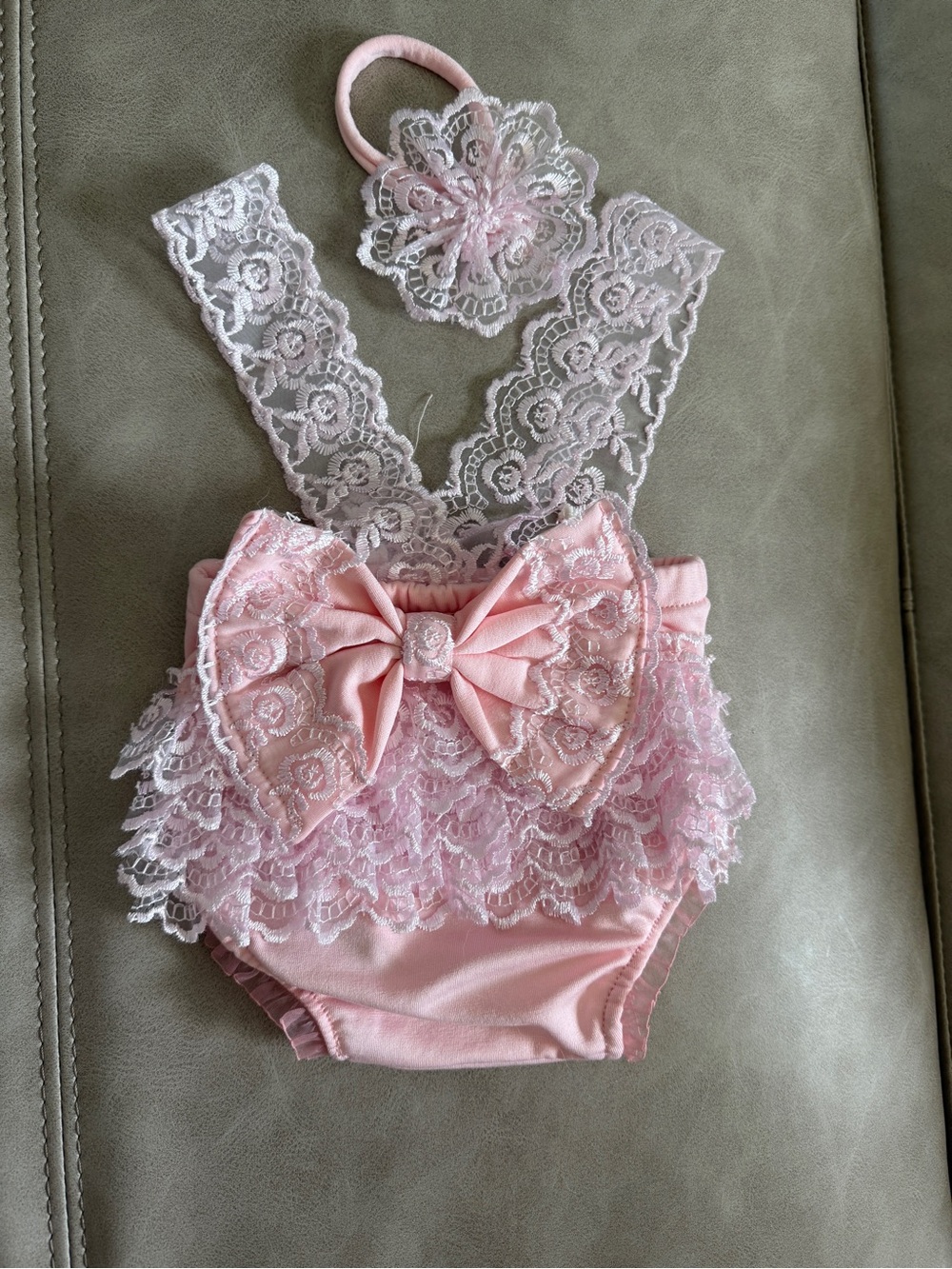 Pink Lace Bow Baby Headband and Bloomers Set new born photos outfit